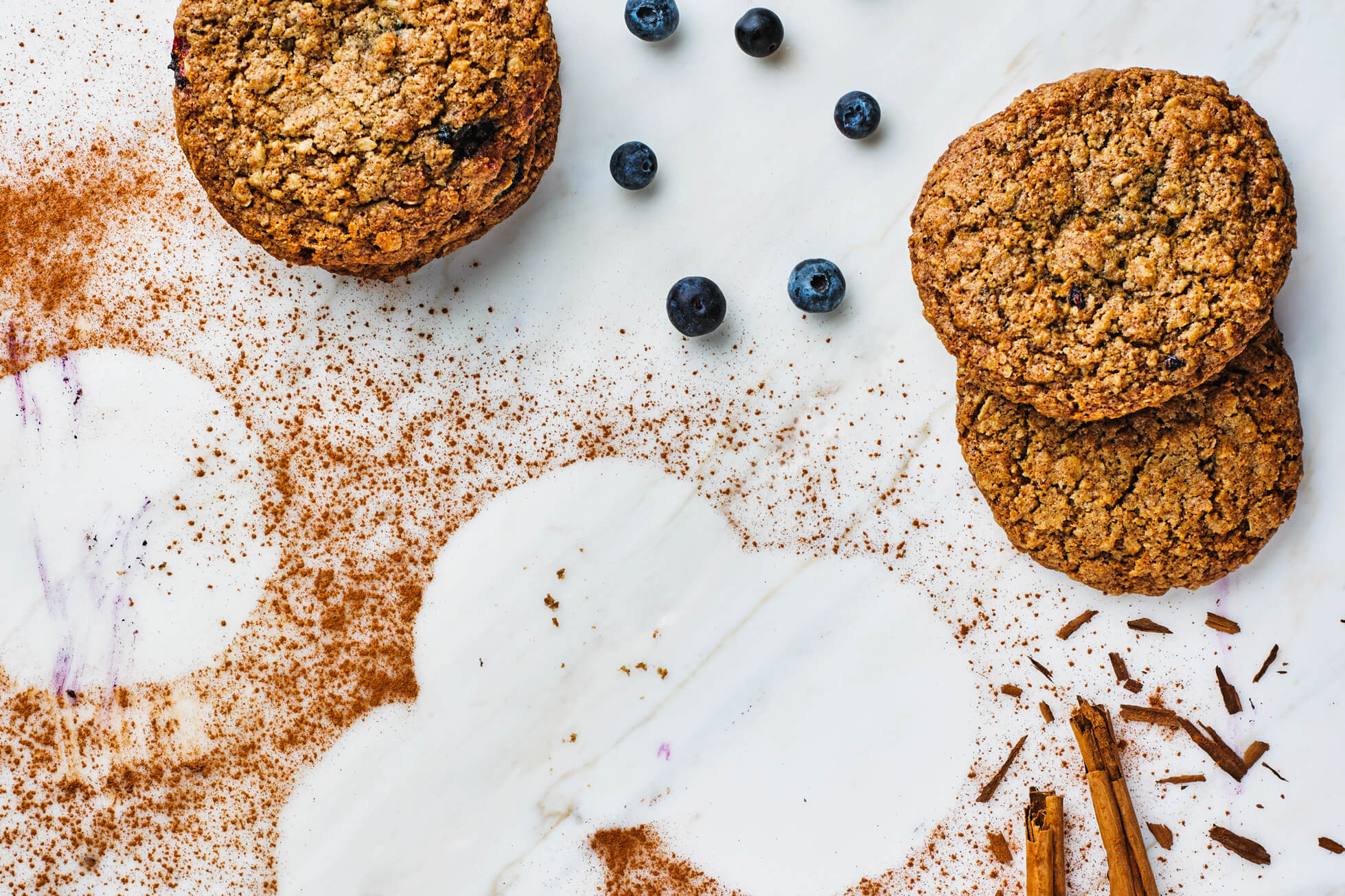 oat & blueberry cookies
