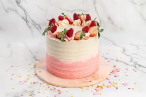 Berries creame cake