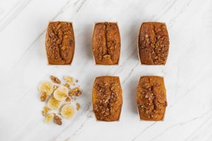 mini banana and walnut loaves (box of 4)