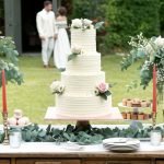 Wedding cake four tiers ruffled macaron