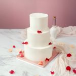 Wedding three tiers masked cake