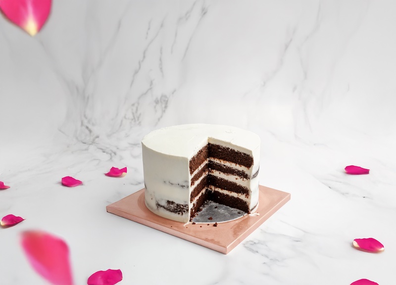 arapina wedding half masked one tier cut