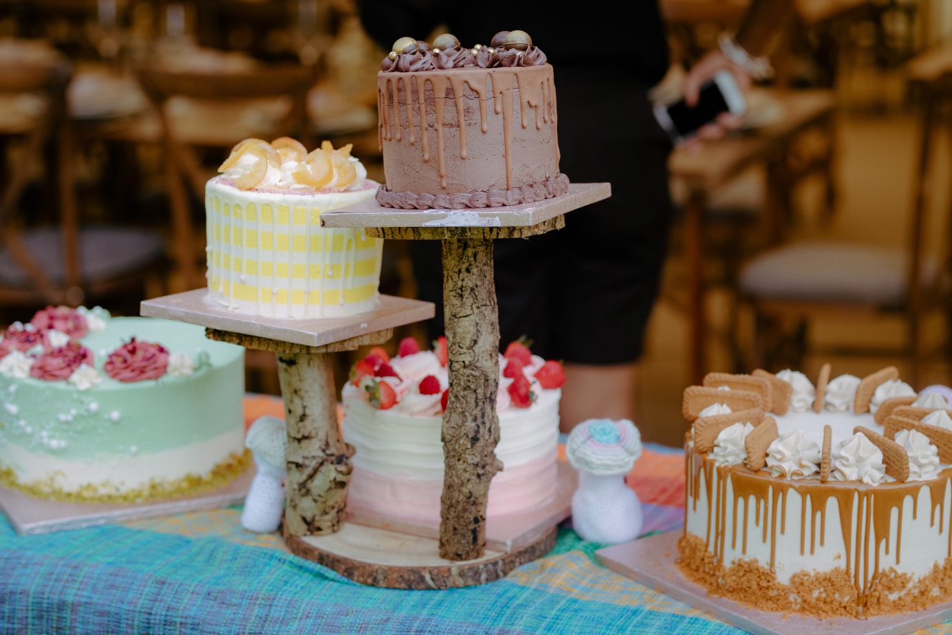 Tier or single stack wedding cake