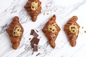 cookie dough croissant