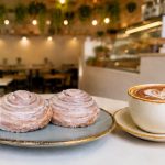 order cinnamon roll by Arapina