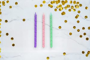 pastel twirl candle