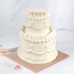 Arapina two tier vintage cake