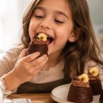 shop chocolate banana cupcakes in London